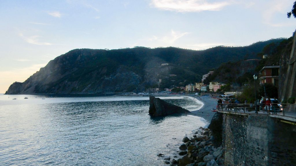 Vistas de la playa de Monterosso al Mare, en Cinque Terre.