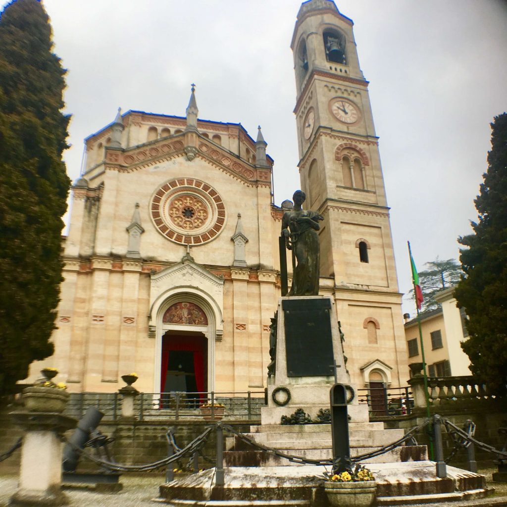 Duomo de Tremezzo.